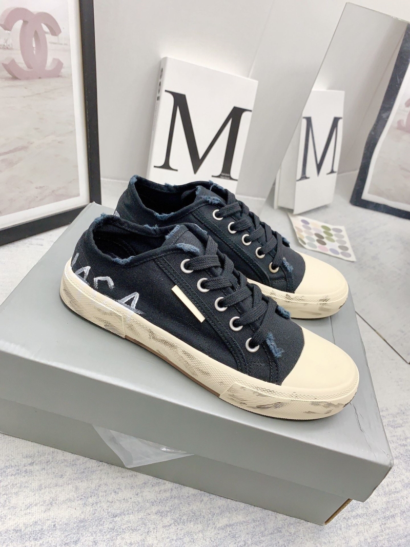 Balenciaga Low Shoes